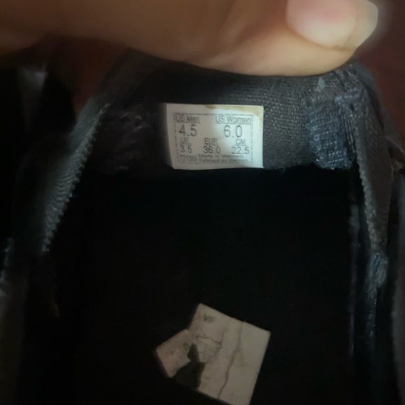 Vans Leather Slip-Ons - Picture 4 of 4